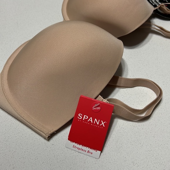 SPANX Strapless Nude Bra - Picture 2 of 4